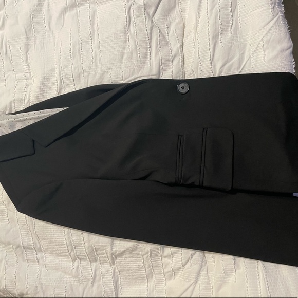 Express Blazer - Picture 4 of 6